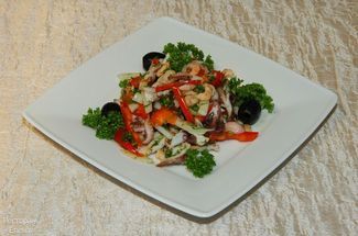 Neapolitan salad 